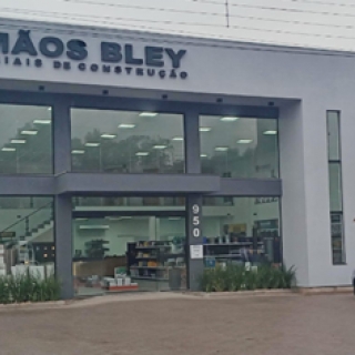 Irmãos Bley Materiais de Construção Rejunte para cerâmica Osório Impermeabilizante para piscina Osório Irmãos Bley Materiais de Construção Argamassa para porcelanato Osório Rejunte para Porcelanato Osório